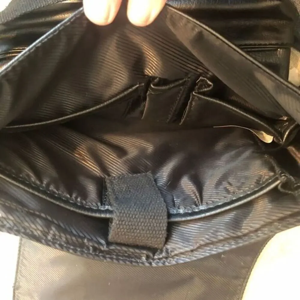 Kenneth Cole Reaction‎ Black Leather Messenger Bag Crossbody mBusiness Satchel